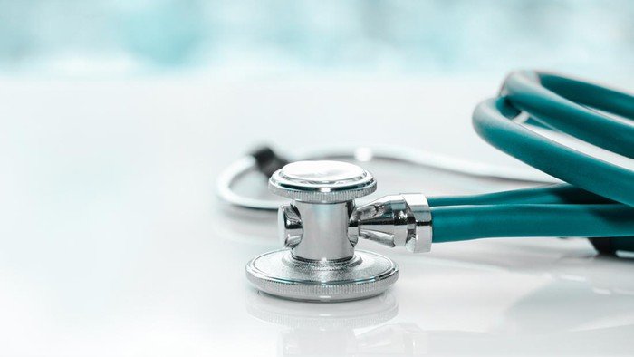 ilustrasi-dokter-atau-rumah-sakit_169 (1)